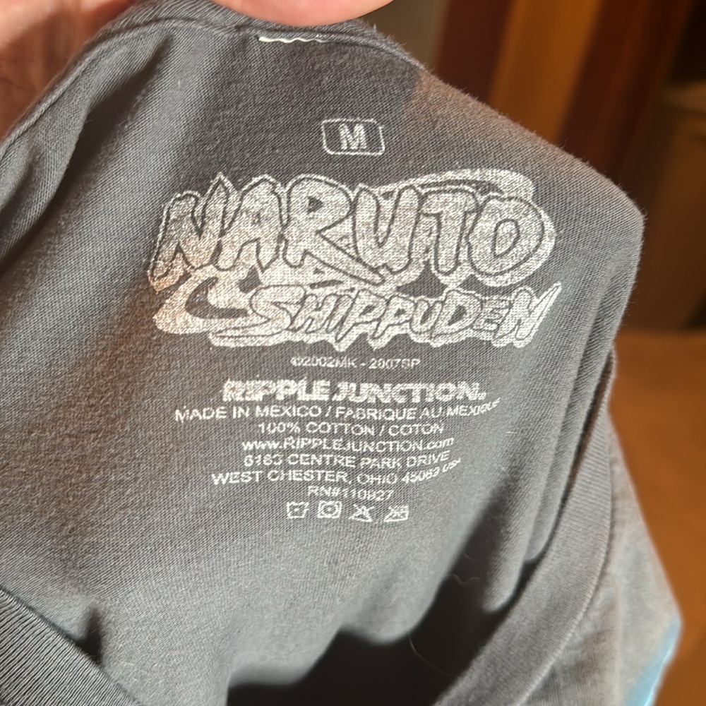 Vintage 2002 Naruto Shippuden Gaara Anime Shonen Jump Graphic Tee Size Medium - Picture 4 of 5